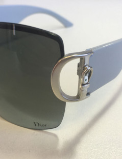 Lunettes de soleil DIOR oversize en plastique