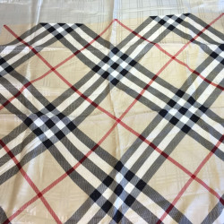 Foulard BURBERRY en soie