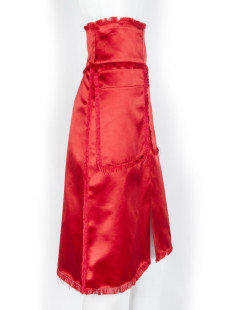 CHANEL T38 en red Duchess silk skirt