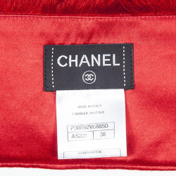 CHANEL T38 en red Duchess silk skirt