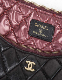 CHANEL black quilted pouch