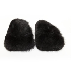 Unsigned sleeves in black fox fur