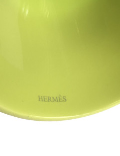 Bracelet HERMÈS bois laqué vert anis