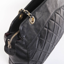 CHANEL vintage quilted black leather tote bag