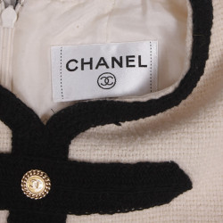 CHANEL T 38 EN ivory and black tweed dress