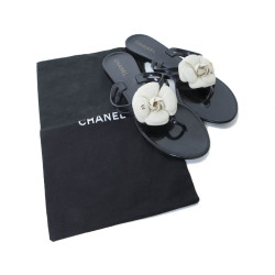 Mules CHANEL T 39 camélia