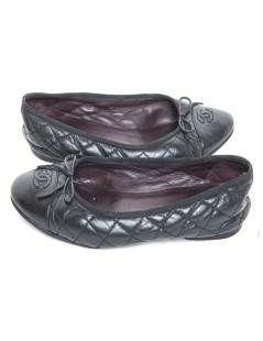 CHANEL black quilted leather t 39 en ballerinas