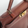 Kelly 32 sellier HERMES cuir box marron