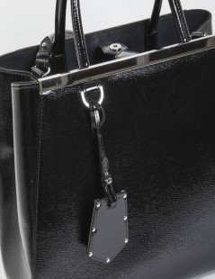 Sac FENDI cuir verni noir