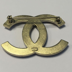 Broche CC CHANEL tweed ecossais "Paris Edimbourg"