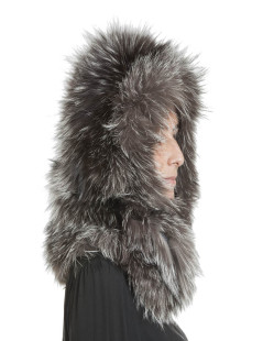 REVILLON hood in silver fox fur