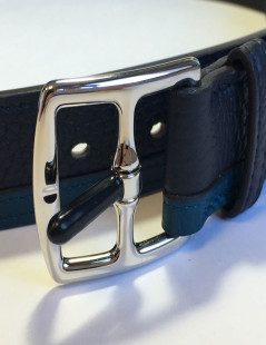 Belt HERMES "Etrivière hypnotic" man in calf-taurillon clemence blue indigo and Mallard