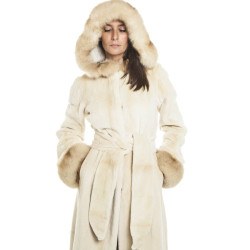 Manteau long  en vison beige