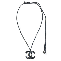 Collier CHANEL CC en ruthenium et strass