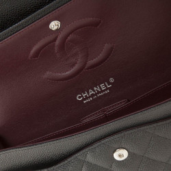 Sac 'Timeless' CHANEL en cuir caviar noir