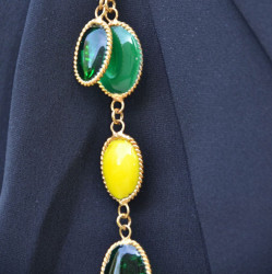 MARGUERITE DE VALOIS "Waterfalls" necklace in green and yellow gradient molten glass