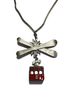 Collier CHANEL  collection Paris-Salzburg pendentif skis et funiculaire