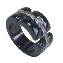 CHANEL ring, 'Ultra'model in 18 carat white gold, black ceramic and diamonds