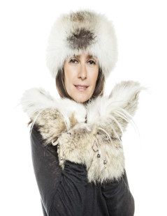 ELCOM Hat and gloves in gray and white cashmere and fur 