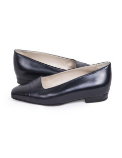 Ballet flats CHANEL T 39 two-tone Navy Blue and black