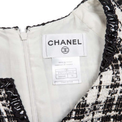 Robe CHANEL T     en tweed