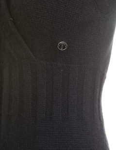 CHANEL sleeveless black cashmere dress