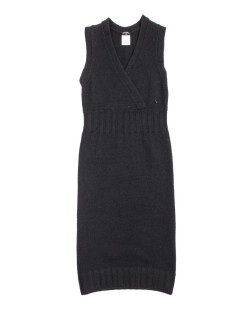 CHANEL sleeveless black cashmere dress