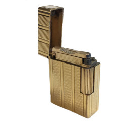 Briquet S.T DUPONT plaqué or