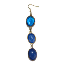 Boucles d'oreille clous pendants  MARGUERITE DE VALOIS en pâte de verre bleue