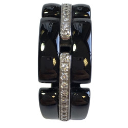 Bague "Ultra" CHANEL en céramique noire et diamants T58