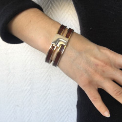 Bracelet LOEWE rigide en métal doré et cuir marron