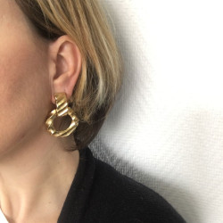 GIVENCHY clip-on earrings in matte gilded metal