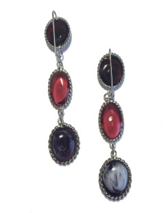 Boucles d'oreille clous pendants MARGUERITE DE VALOIS en pâte de verre