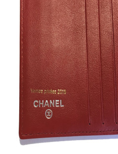 Portefeuille CHANEL cuir grainé rouge