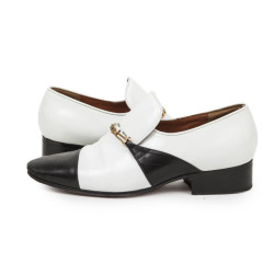 Mocassins Femme CELINE T 38 en cuir noir et blanc