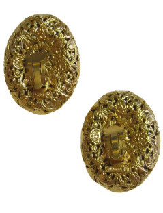 Boucles d'oreille clips CHANEL Couture perles nacrées