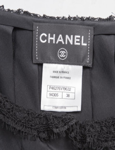 Robe portefeuille plissée  de cocktail CHANEL T 38 en soie noire