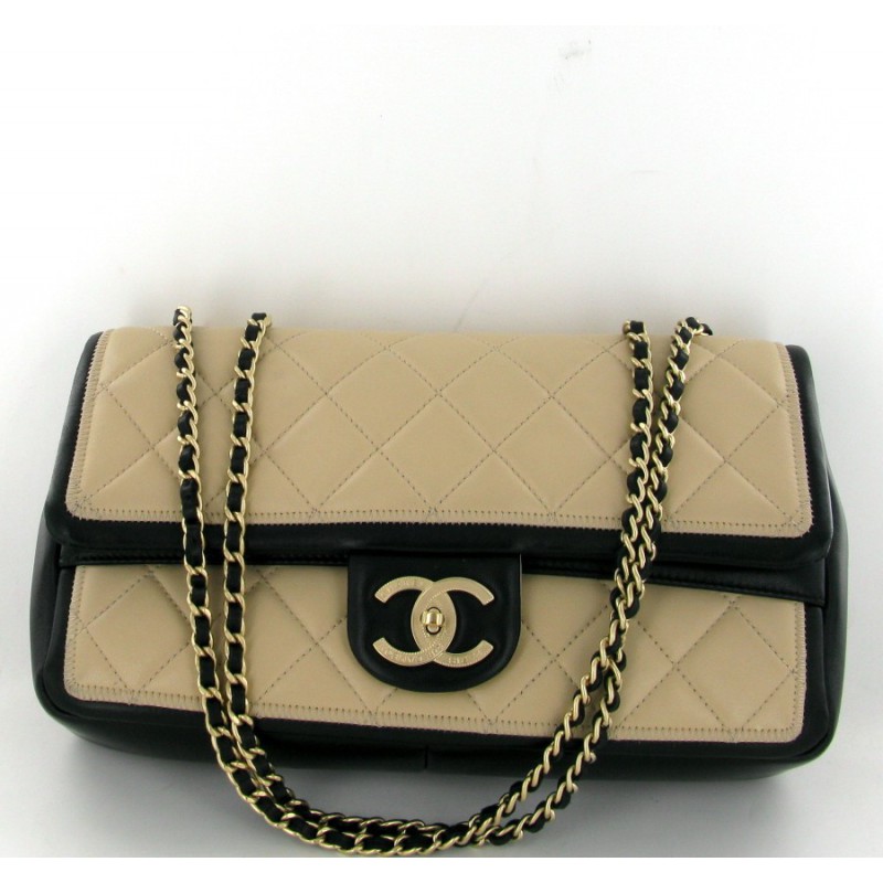 Collector's timeless two-tone black and beige CHANEL bag - VALOIS