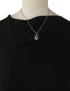 Collier DIOR étoile strass et métal argenté