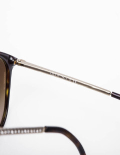 Lunettes de soleil CHANEL en plexiglas marron avec strass