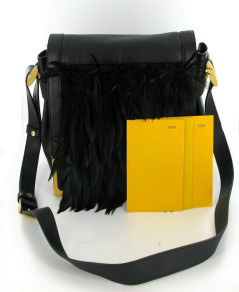 Sac FENDI "N°2" en cuir noir et plumes