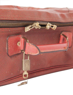 LOUIS VUITTON Suitcase AMERICA'S CUP Edition in Red Canvas