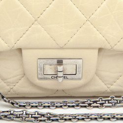 CHANEL maxi jumbo double flap bag in aged ivory leather