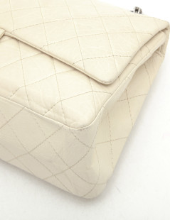 CHANEL maxi jumbo double flap bag in aged ivory leather