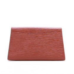  LOUIS VUITTON vintage clutch in tawny epi leather