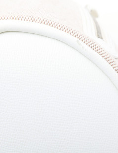 HERMES bucket bag in white canvas and leather