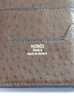 Porte cartes HERMES en autruche marron