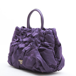 Sac PRADA en satin violet