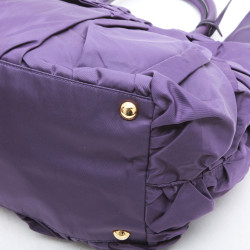 Sac PRADA en satin violet