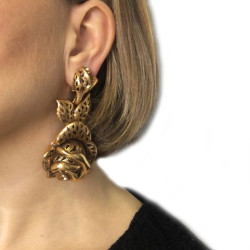 OSCAR DE LA RENTA pendant clip-on earrings in gilded metal